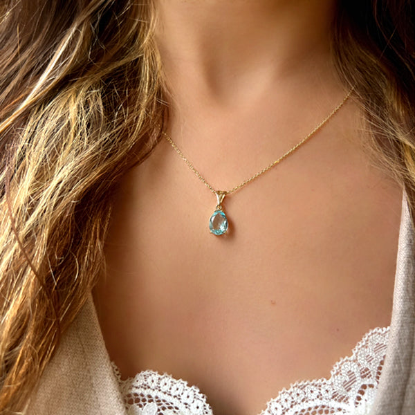 Ala Necklace - Blue Topaz